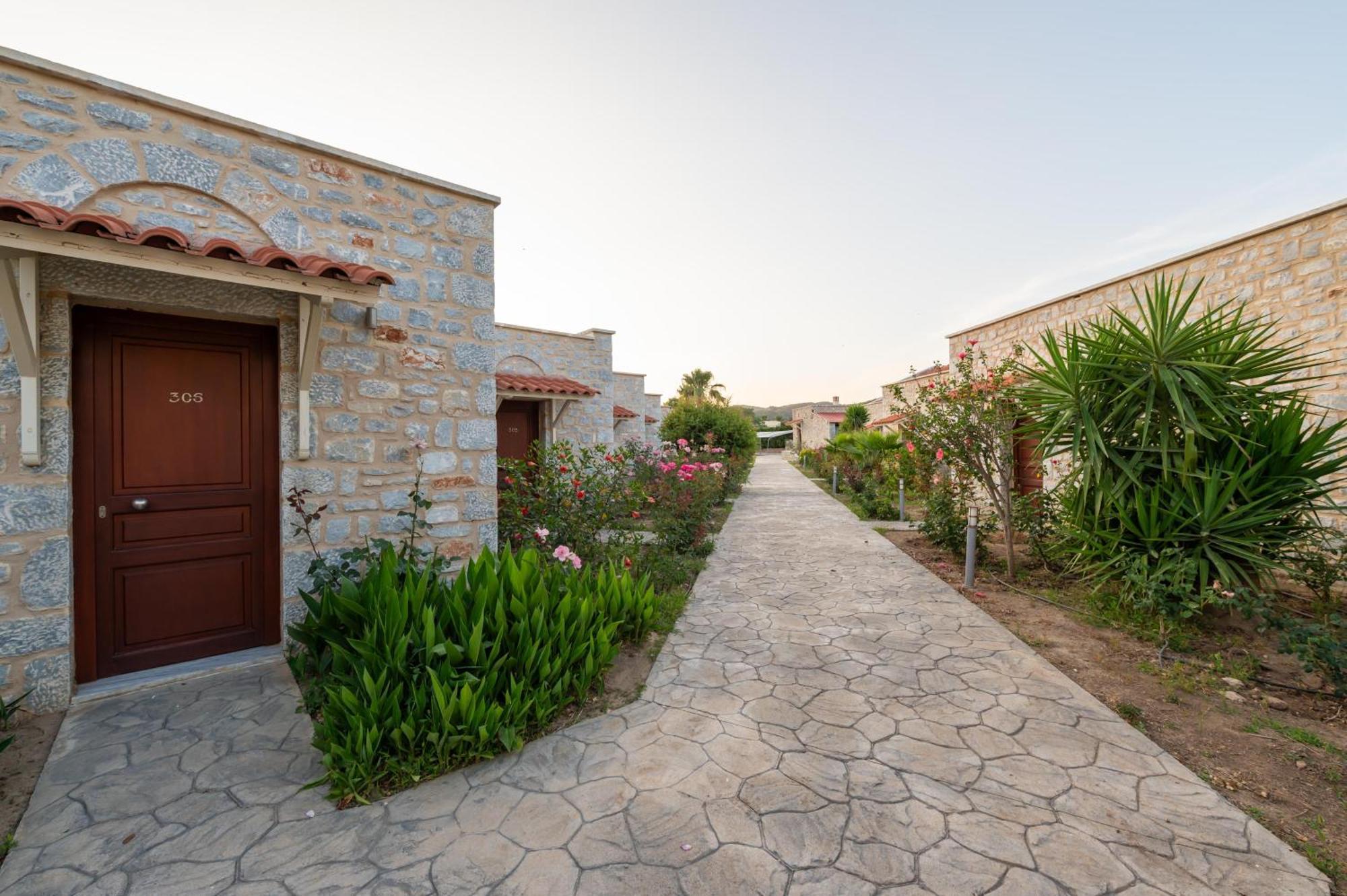 Aktaion Resort Гітіо Екстер'єр фото